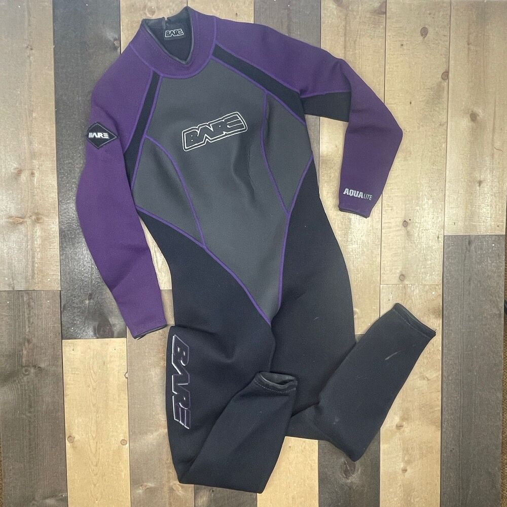 BARE Size SMALL 4/6 AquaLite Full Wetsuit Purple & Black